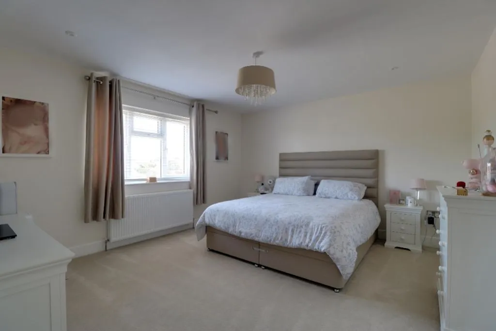 Bourne Road, Colsterworth, NG33, photo 11