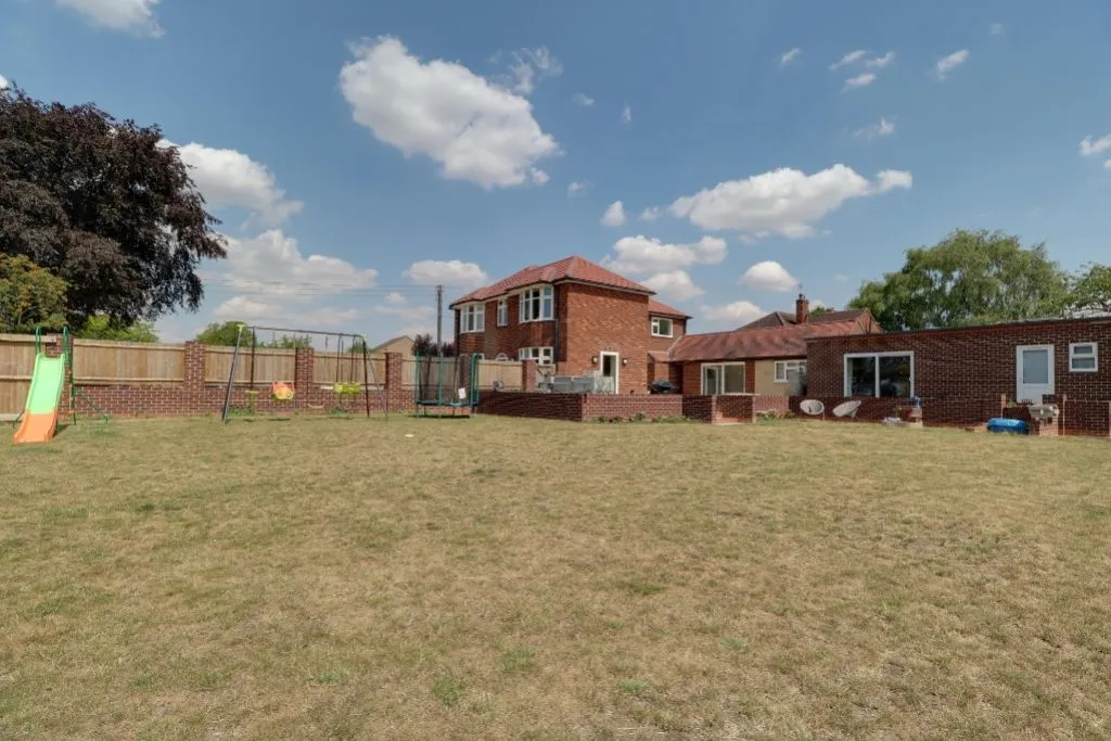Bourne Road, Colsterworth, NG33, photo 18
