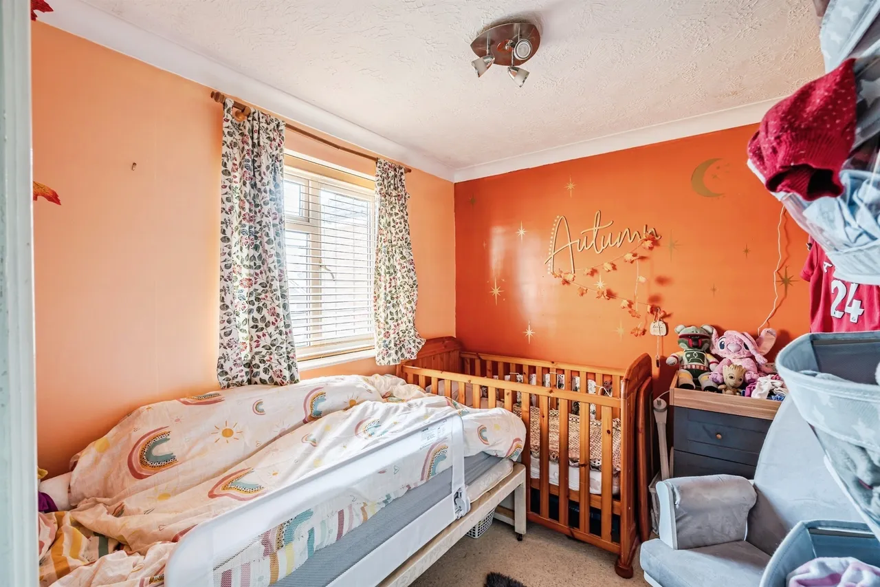 Trossachs Close, Eastbourne, BN23, photo 14