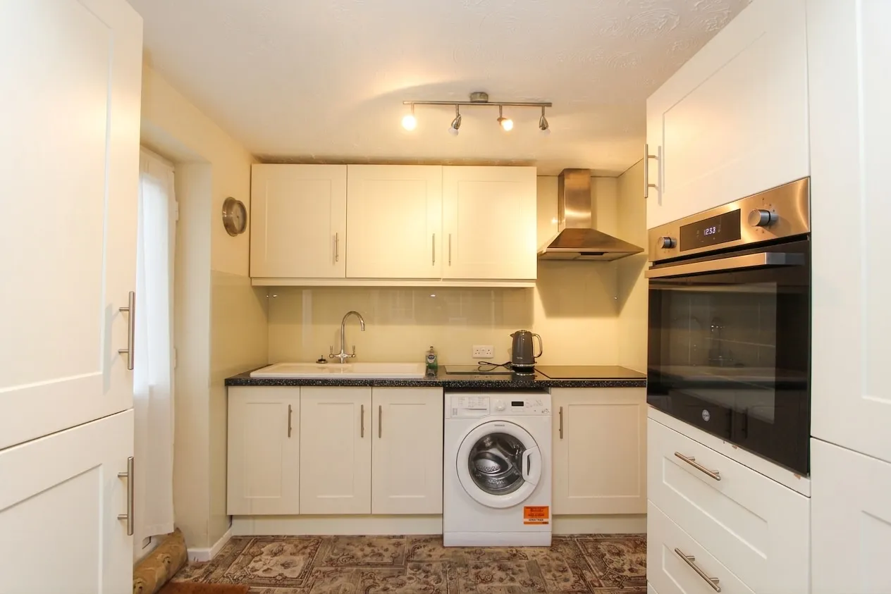 Ferndale Close, Burntwood, Burntwood, WS7 4US, photo 4