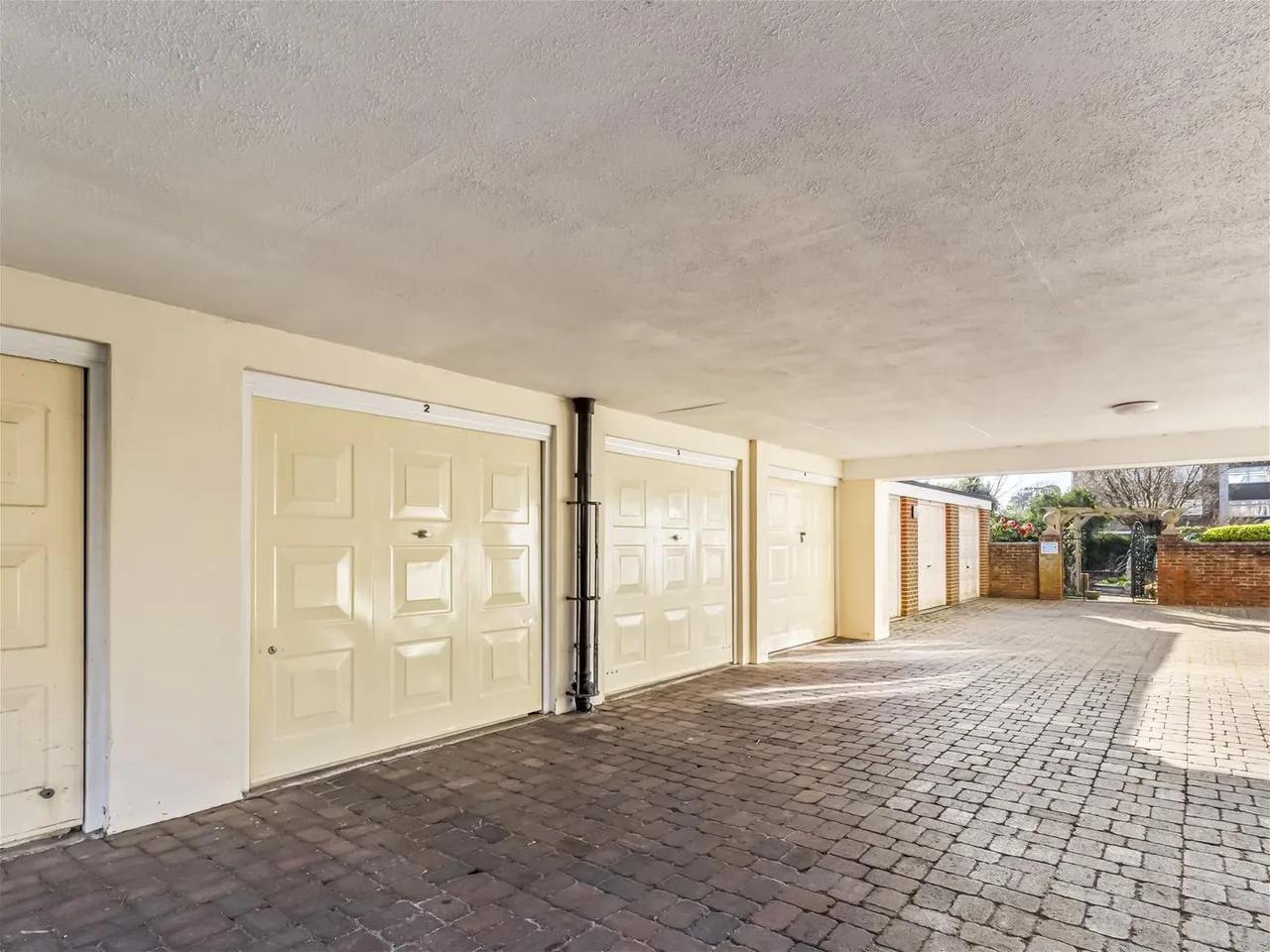 Manor Road, Worthing, photo 12