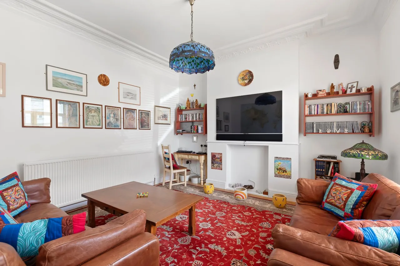 Railway Road, Ilkley, LS29, photo 4