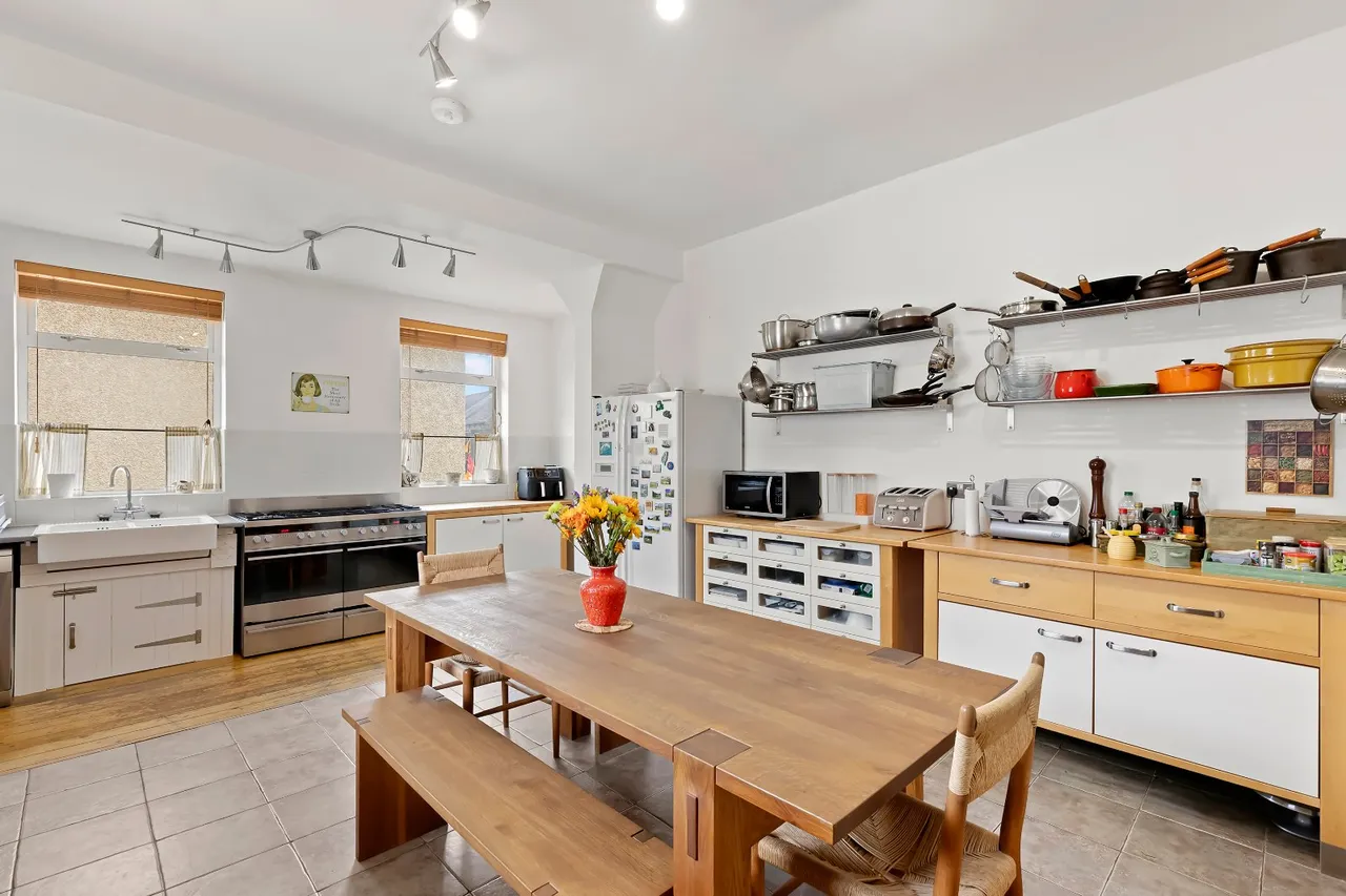 Railway Road, Ilkley, LS29, photo 2
