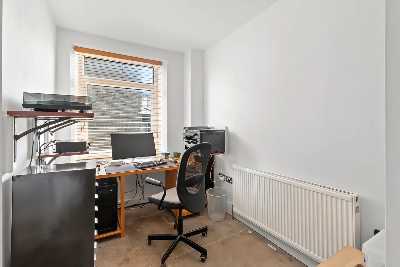 Railway Road, Ilkley, LS29, photo 19