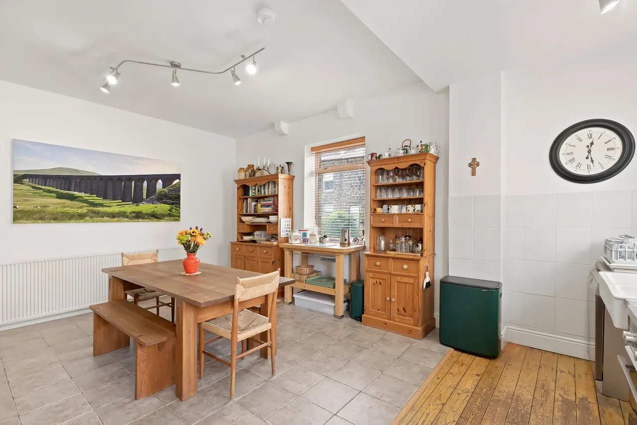 Railway Road, Ilkley, LS29, photo 8