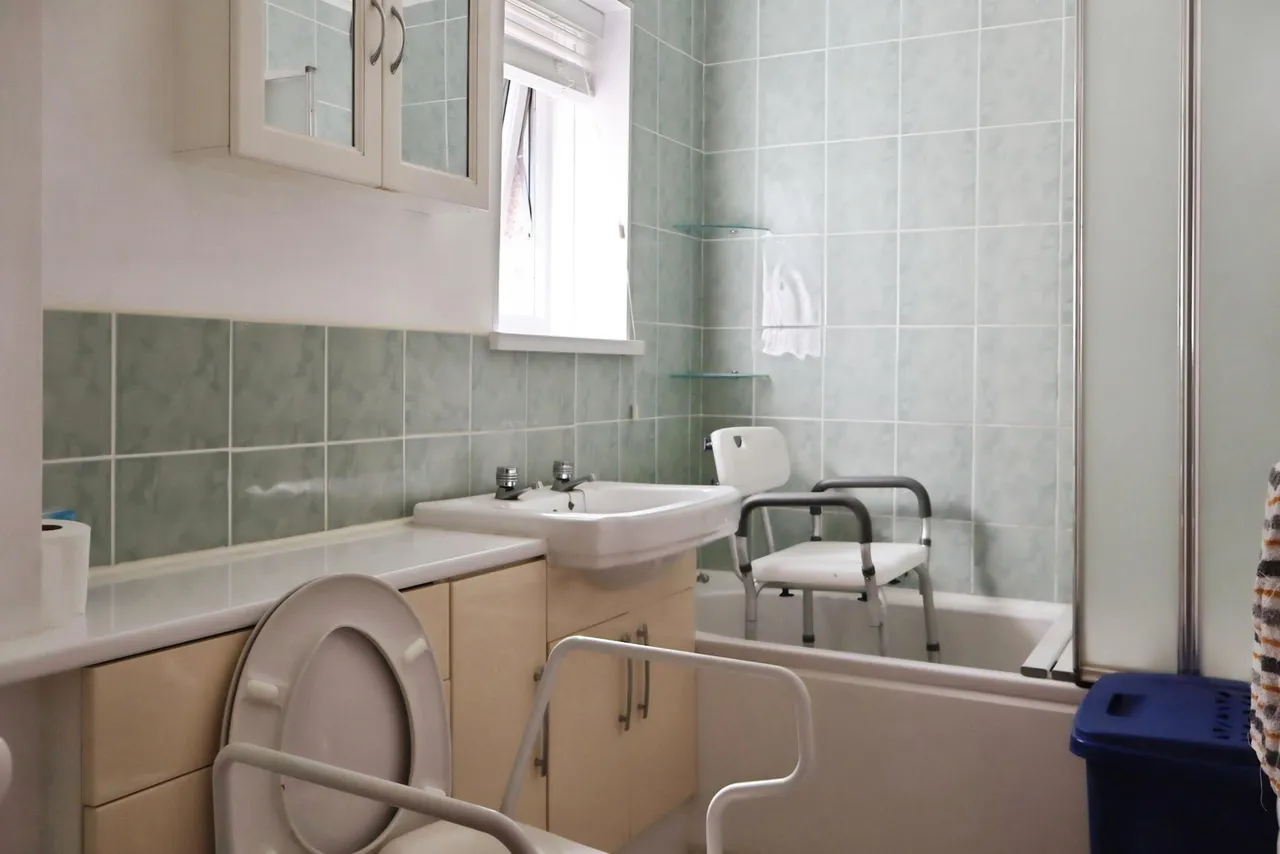 Broadgorse Close, Chesterfield, S40, photo 7