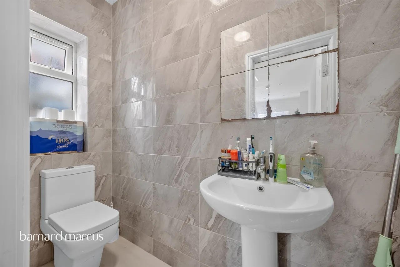 Grosvenor Gardens, Wallington, SM6, photo 5