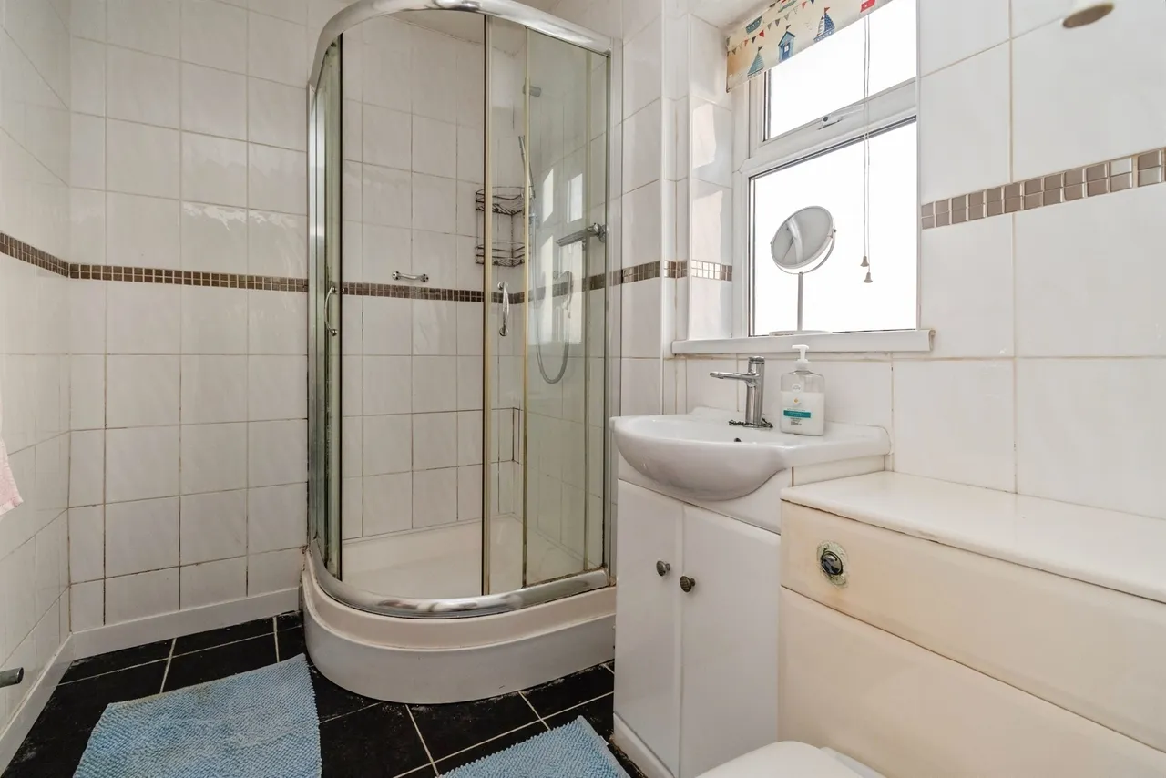 Manor Road, Wednesbury, WS10, photo 13