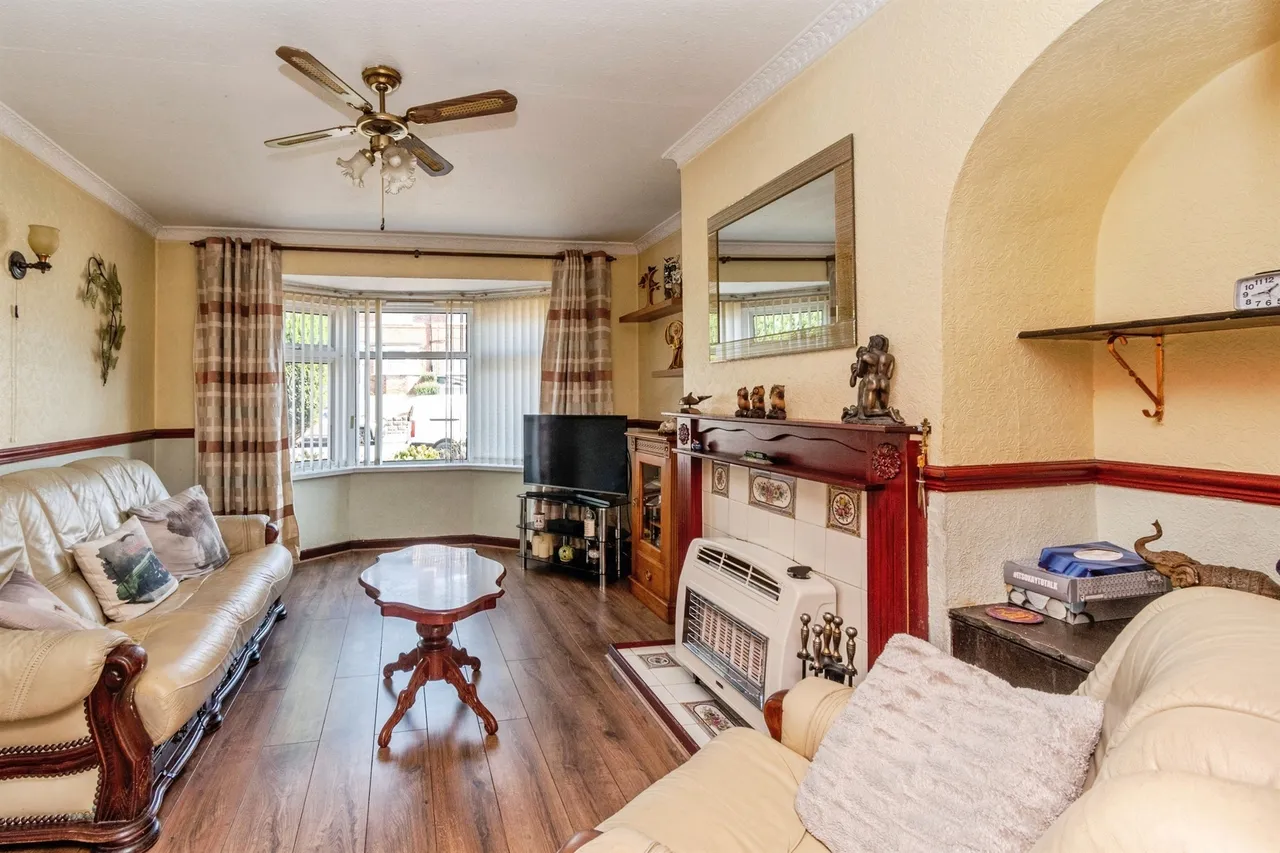 Manor Road, Wednesbury, WS10, photo 9