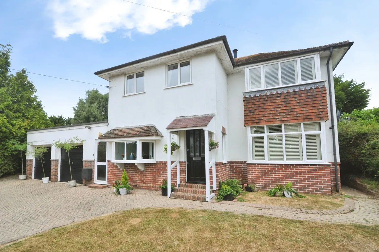 Staplecross, Robertsbridge, TN32, photo 18