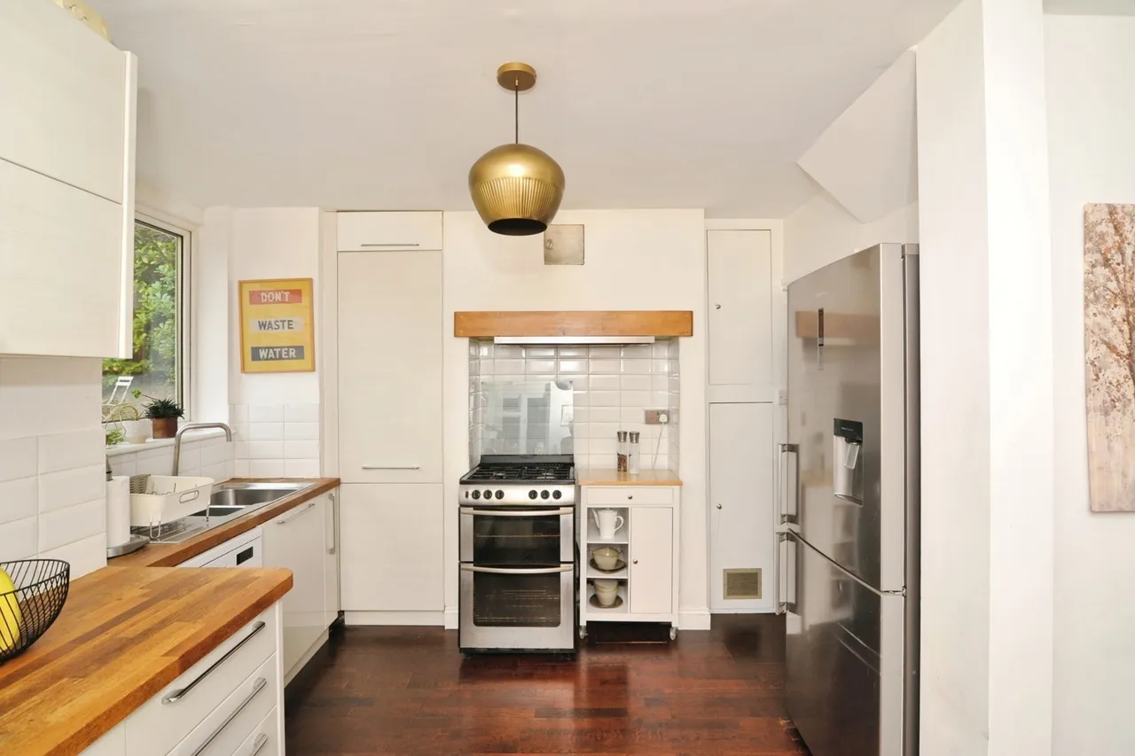 Staplecross, Robertsbridge, TN32, photo 13