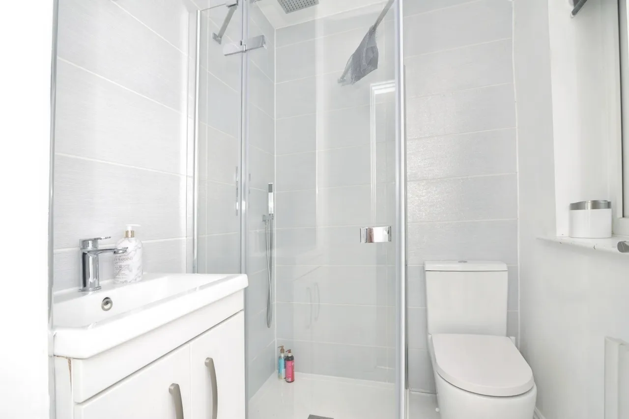 Staplecross, Robertsbridge, TN32, photo 11