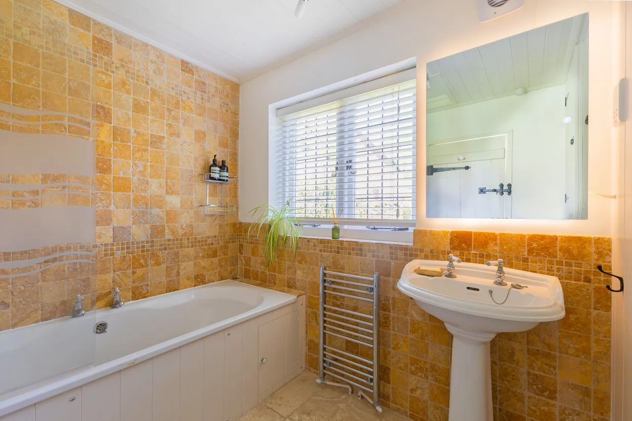 Townsend Lane, Upper Boddington, NN11, photo 6
