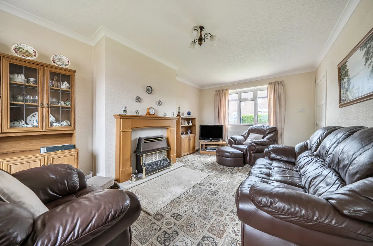 Ferndale Crescent, Gobowen, photo 5