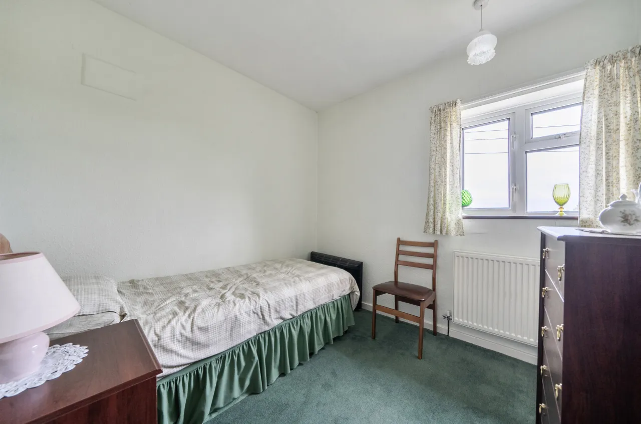 Ferndale Crescent, Gobowen, photo 12