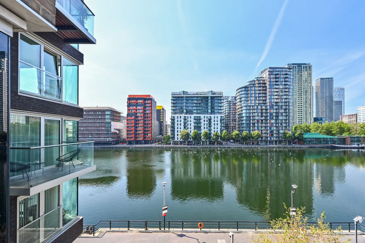 Apartment 348, 12 Baltimore Wharf, London, photo 11