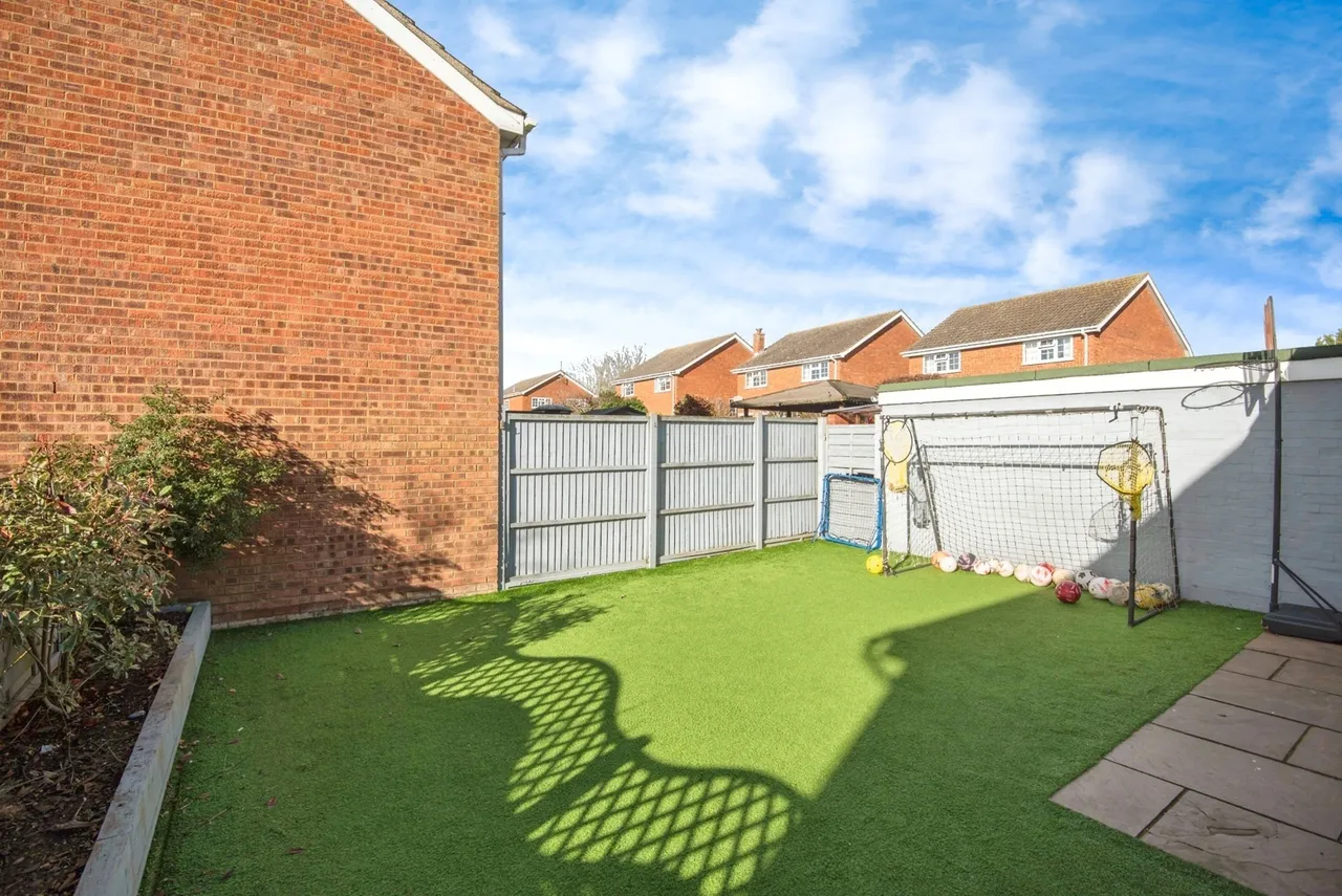 Shakespeare Drive, Upper Caldecote, Biggleswade, Bedfordshire, SG18, photo 6