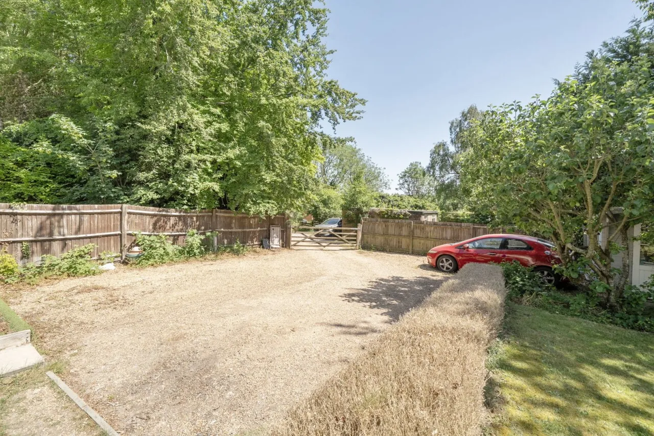 Bournefields, Twyford, SO21, photo 3