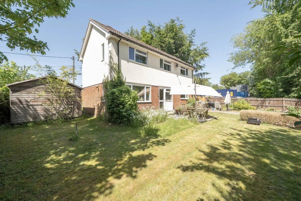 Bournefields, Twyford, SO21, photo 7