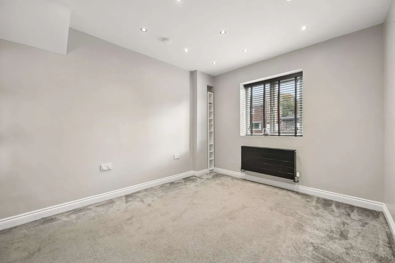 Newlands Drive, Wilmslow, SK9, photo 7