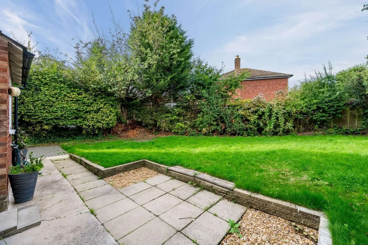 Newlands Drive, Wilmslow, SK9, photo 20