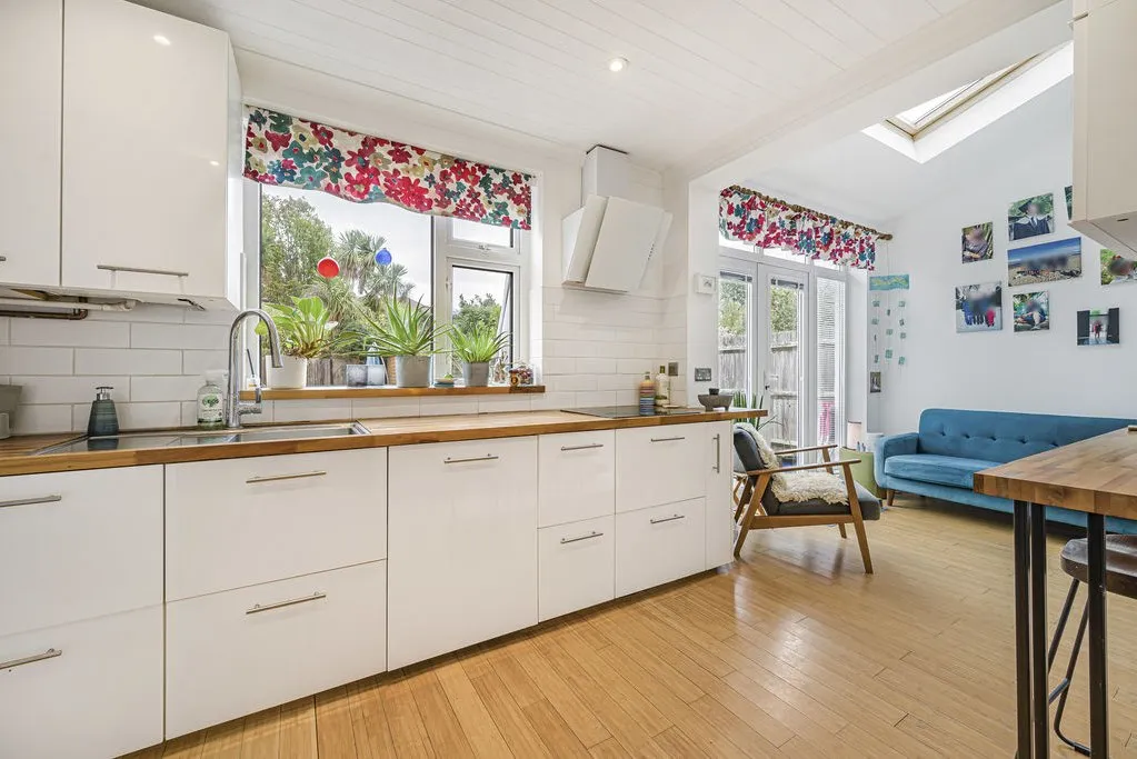 Telford Road, London, SE9, photo 22