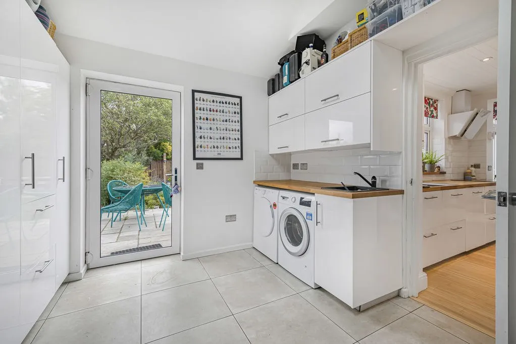 Telford Road, London, SE9, photo 5