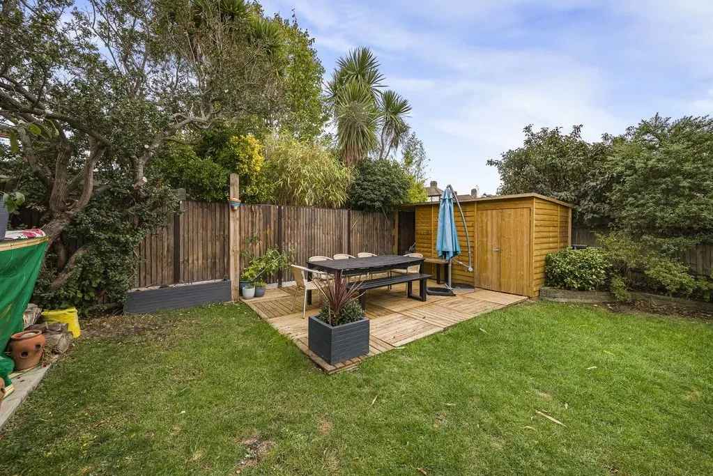 Telford Road, London, SE9, photo 18