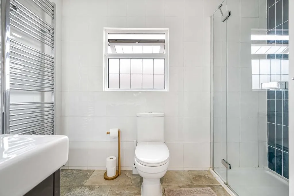 Telford Road, London, SE9, photo 9