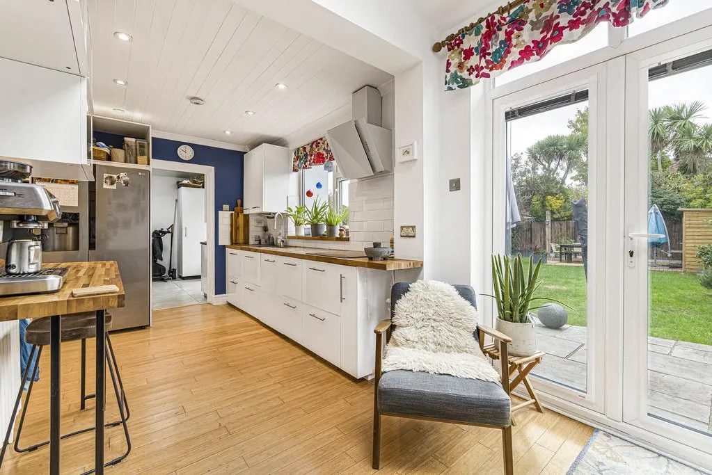 Telford Road, London, SE9, photo 4