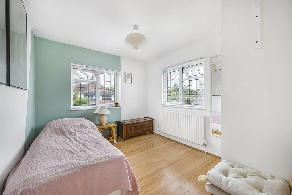 Telford Road, London, SE9, photo 12