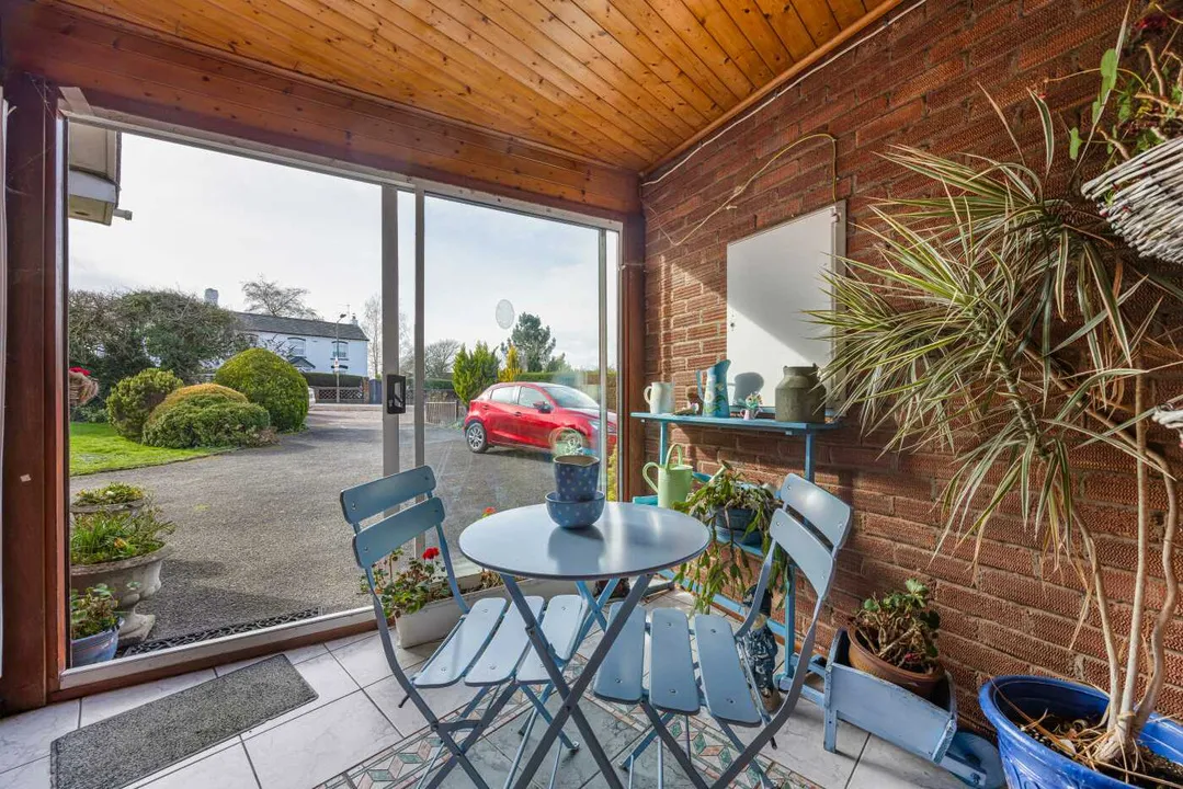 Bungalow and Large Garden, Lugwardine, Hereford, photo 19