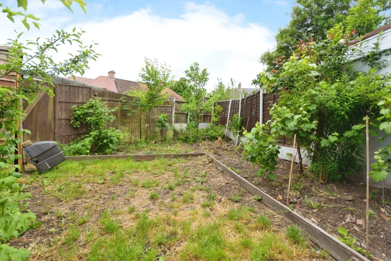 Ladbroke Grove, Birmingham, West Midlands, B27, photo 15