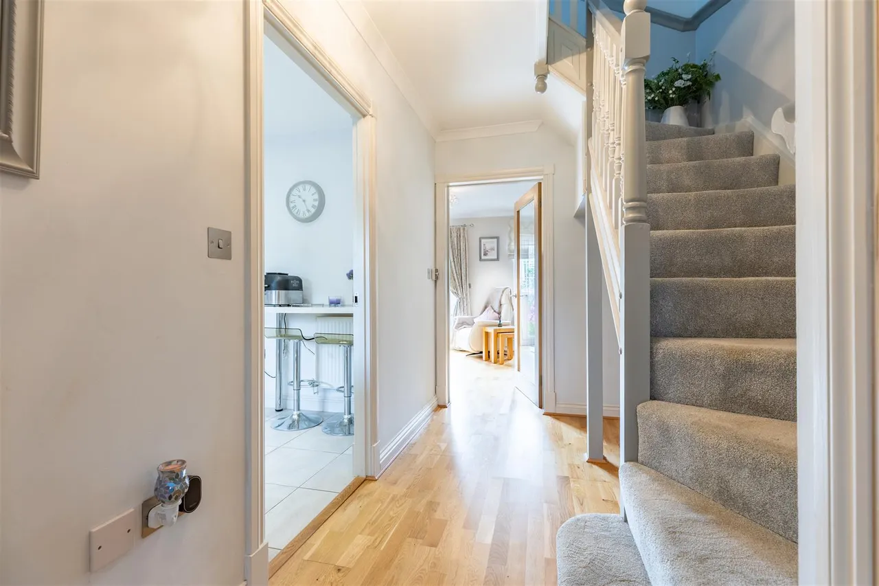 Linden Lea, Down Ampney, GL7, photo 5
