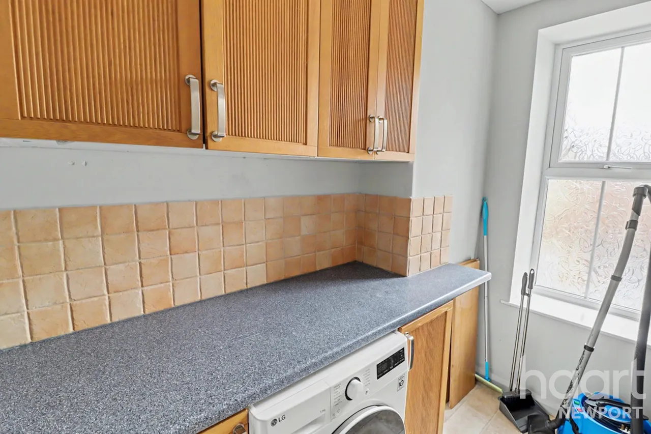 Serpentine Road, Newport, NP20, photo 31