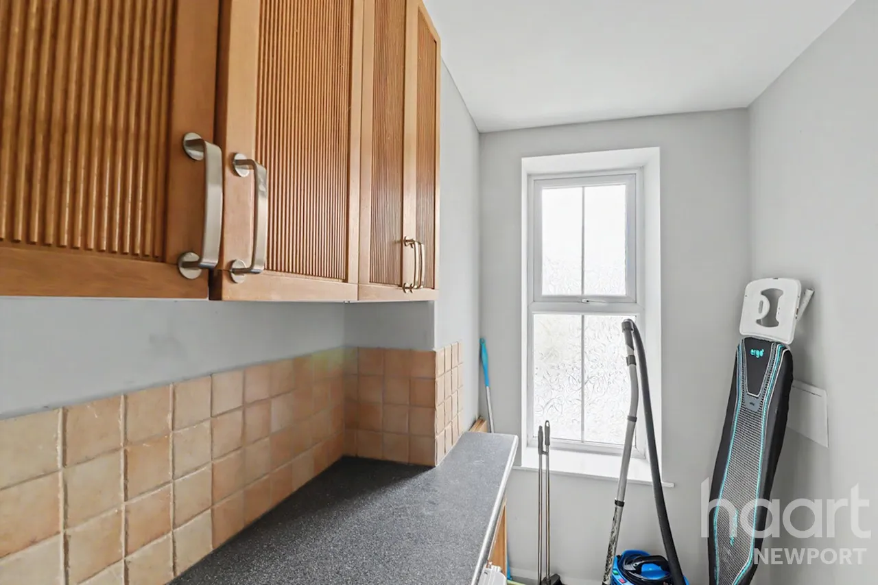 Serpentine Road, Newport, NP20, photo 30