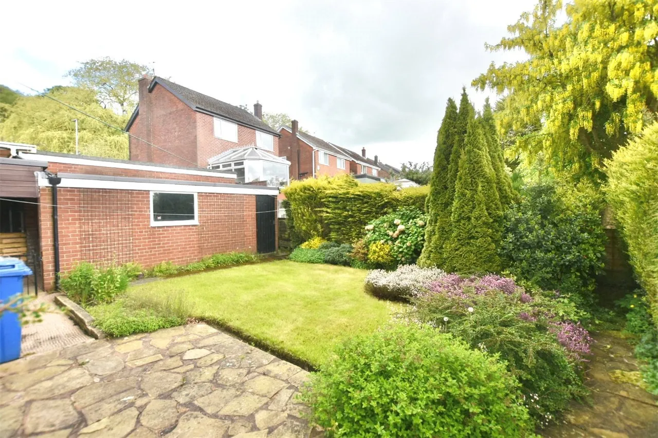 Lawley Road, Billinge, Blackburn, Lancashire, BB2, photo 14