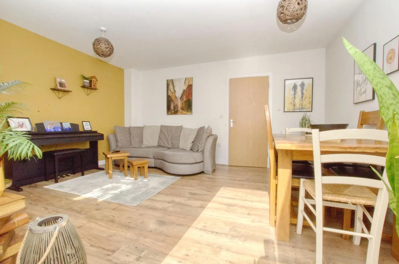 Mill Gardens, West End, Southampton, SO18 3AG, photo 5
