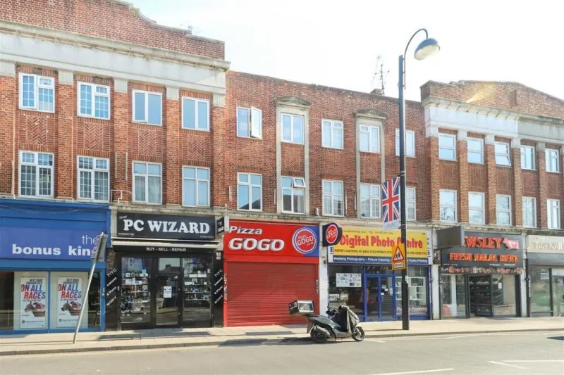 Parkview High Street, Yiewsley, West Drayton, photo 9