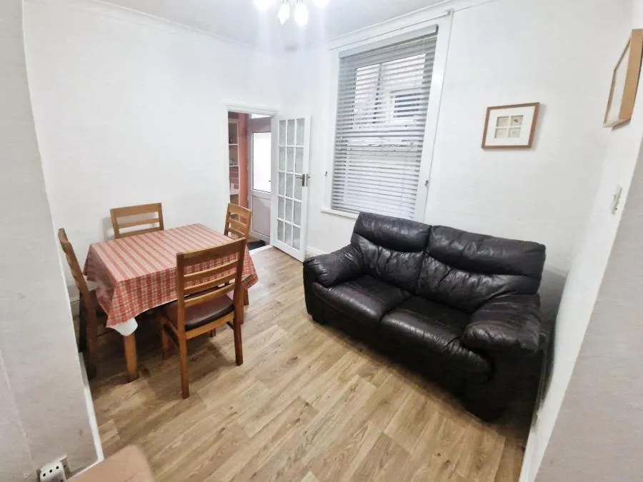 Lisvane Street, Cathays, CF24, photo 5