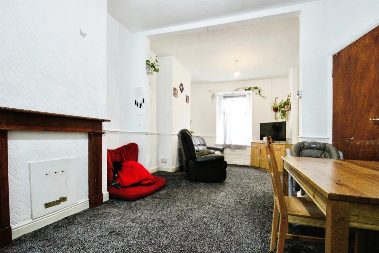 Zinc Street, Cardiff, CF24, photo 11