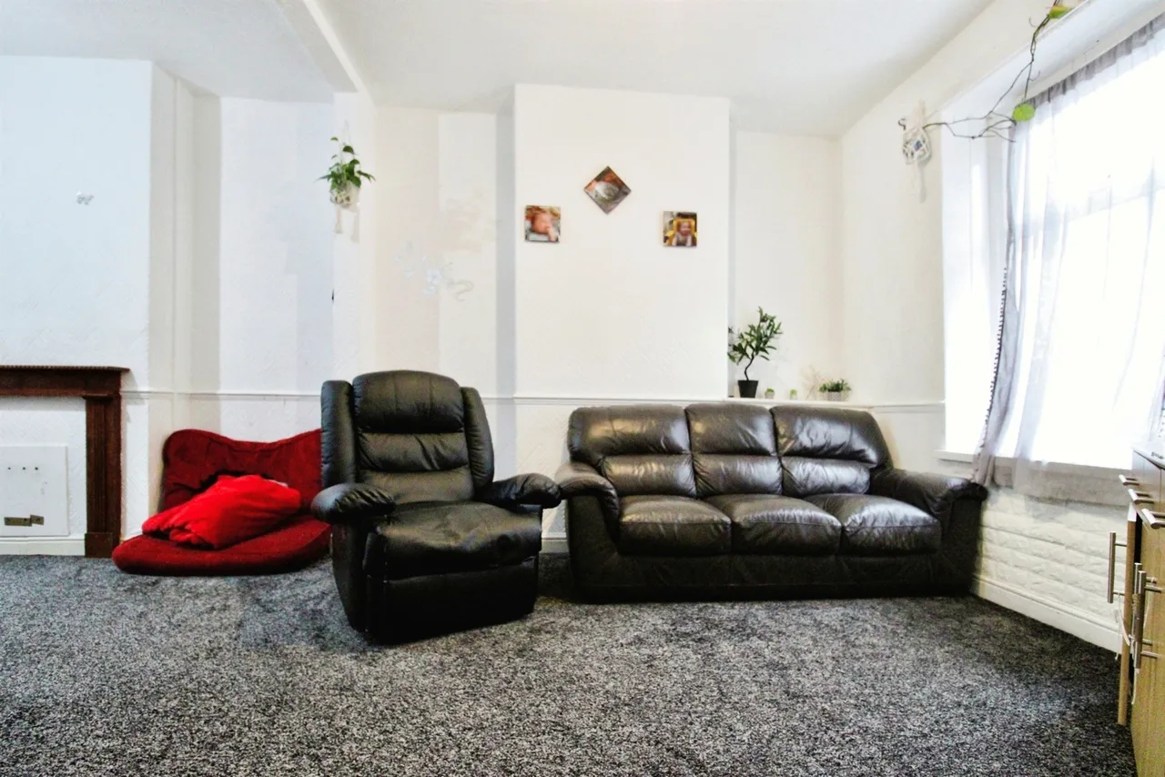 Zinc Street, Cardiff, CF24, photo 4