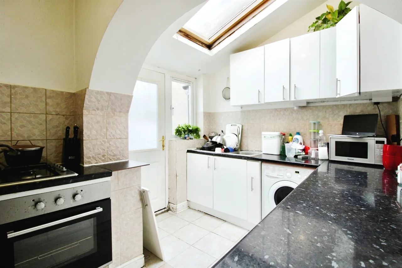 Zinc Street, Cardiff, CF24, photo 3