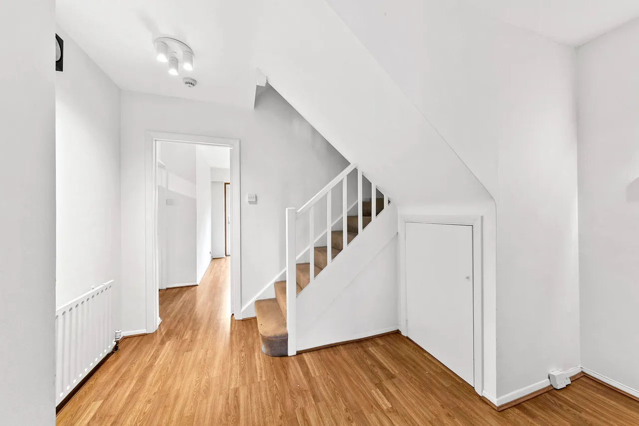 Fitzwilliam Avenue, Kew, TW9, photo 5