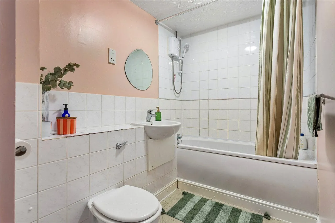 Massingberd Way, London, SW17, photo 6