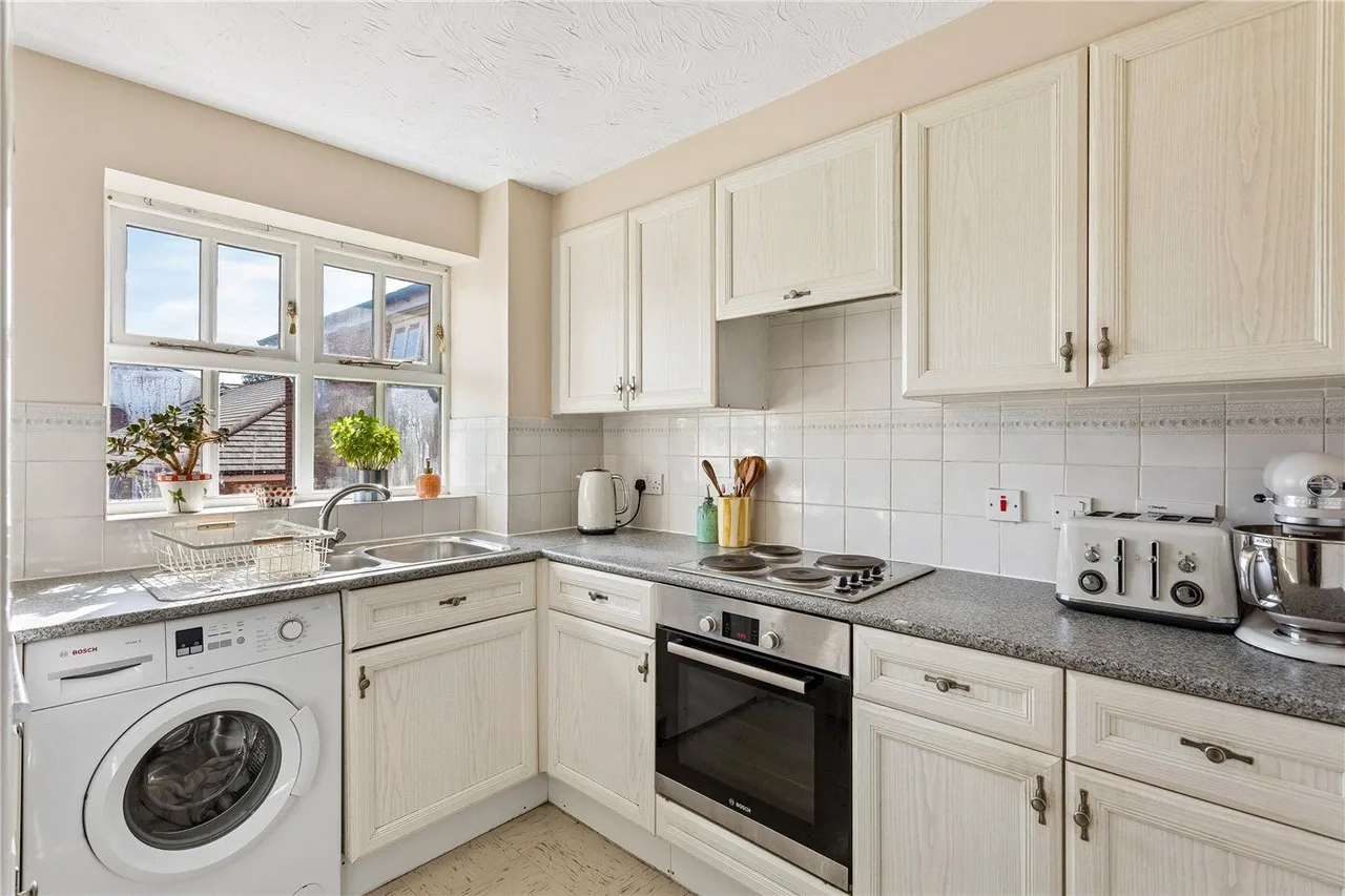Massingberd Way, London, SW17, photo 5