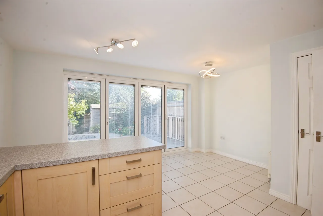 Gloucester Avenue, Shinfield, READING, photo 5