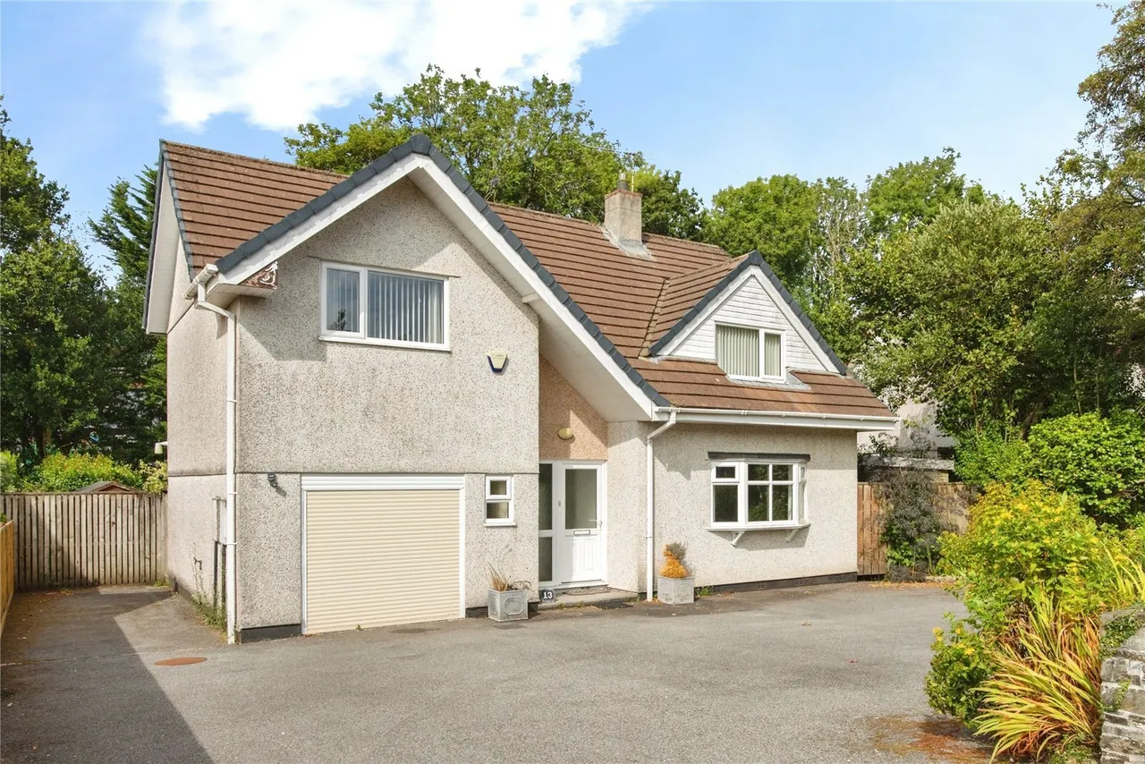4 bed house for sale, Gilbert Road, Bodmin, PL31