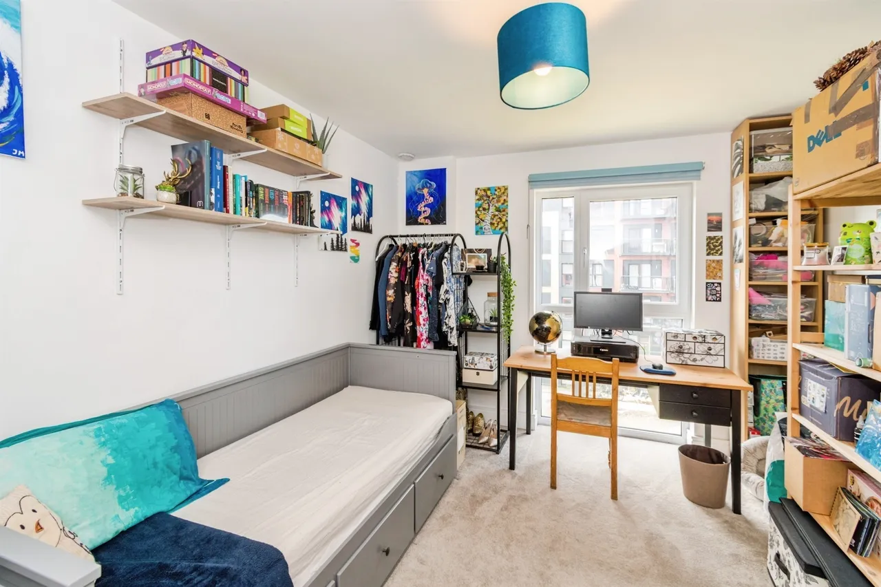 Meridian Way, SOUTHAMPTON, photo 11