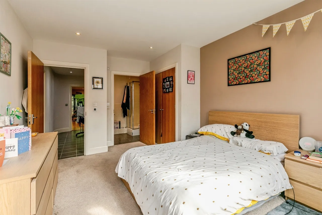 Hotwell Road, Hotwells, Bristol, photo 7